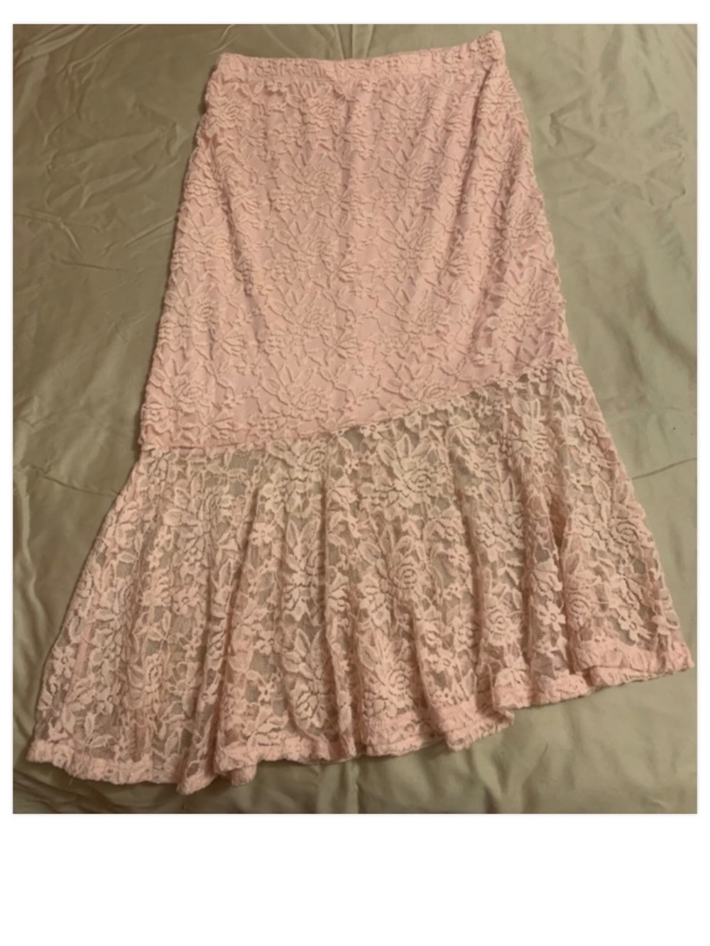 Venus Lace Asymmetrical Ruffle Hem Skirt size S